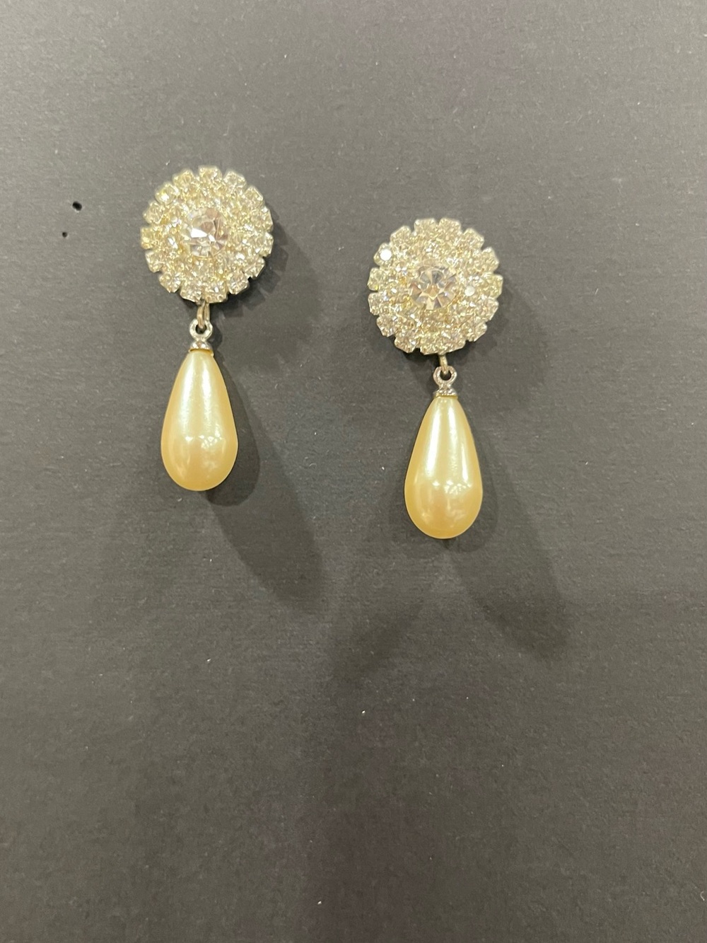 Pearl Teardrop Crystal Drop Earrings - Gold Tone